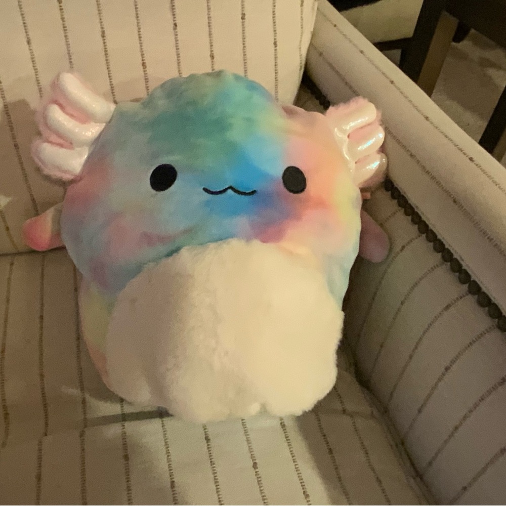 Squishmallow!  12” Size Pastel Axelotl